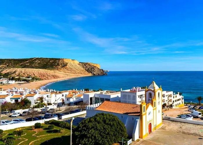 Portugal Holidays * Luz
